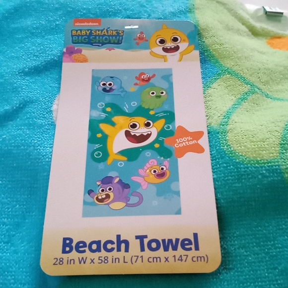 Beach ⛱️ Towels ( each) - Picture 6 of 13